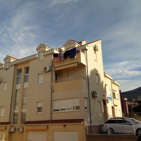 Apartment Bambino Kaštela 外观 照片